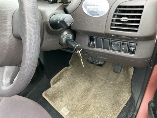 NISSAN MARCH 2008