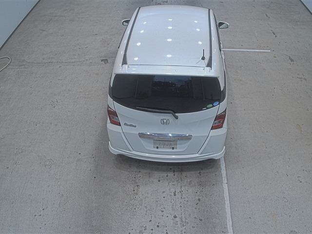HONDA FREED 2012