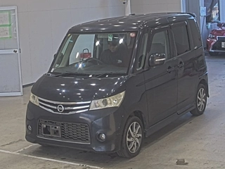 NISSAN ROOX 2010