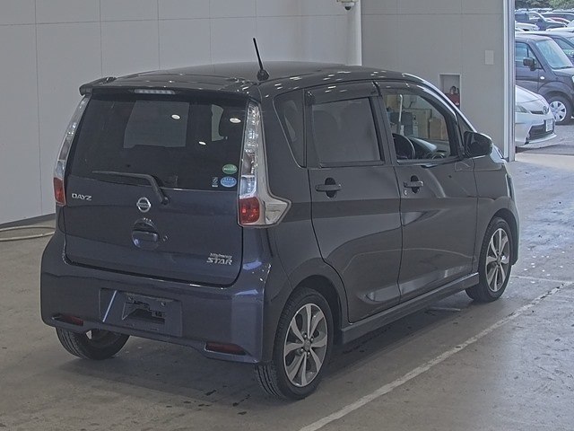 NISSAN DAYZ 2014