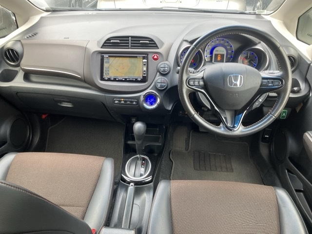 HONDA FIT SHUTTLE 2012
