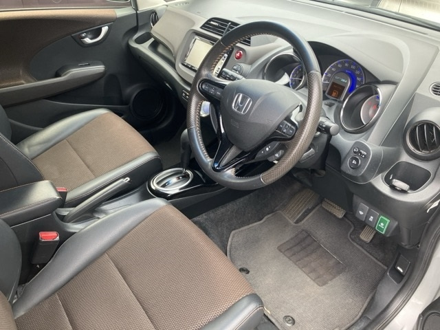 HONDA FIT SHUTTLE 2012
