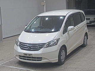 HONDA FREED 2010