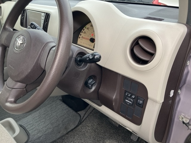 TOYOTA PASSO 2010