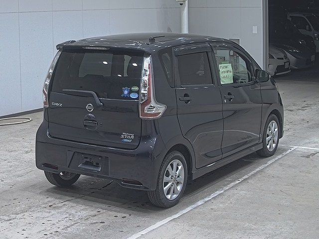 NISSAN DAYZ 2016