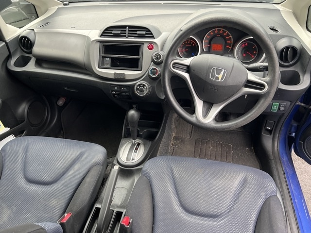 HONDA FIT 2010