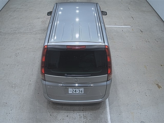 NISSAN SERENA 2010
