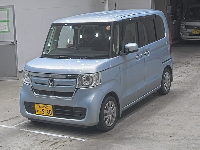 HONDA N BOX 2018