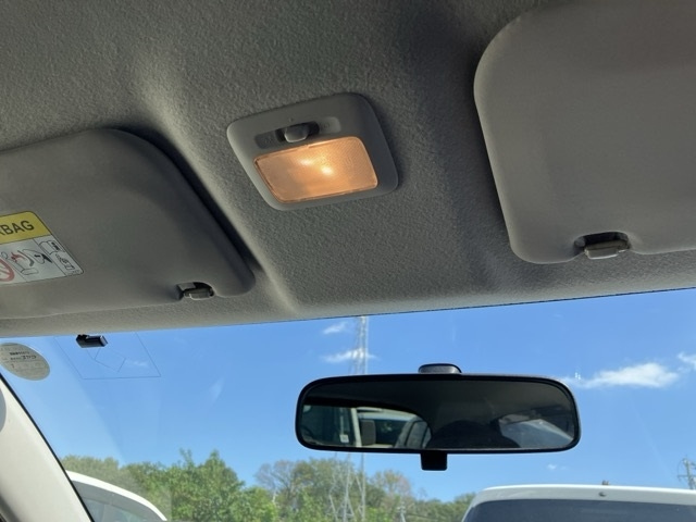 MITSUBISHI MIRAGE 2012