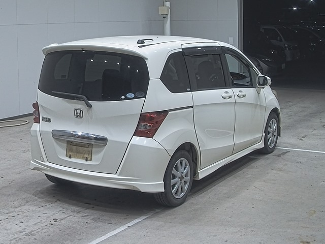 HONDA FREED 2008
