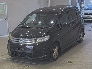 HONDA FREED 2010