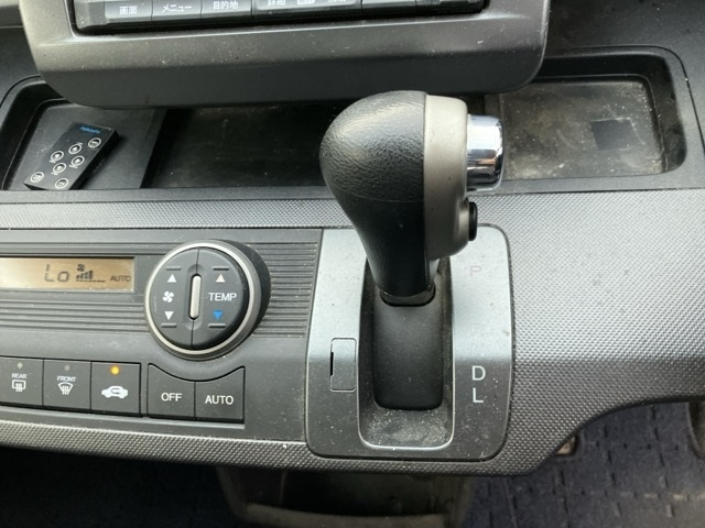HONDA FREED 2008
