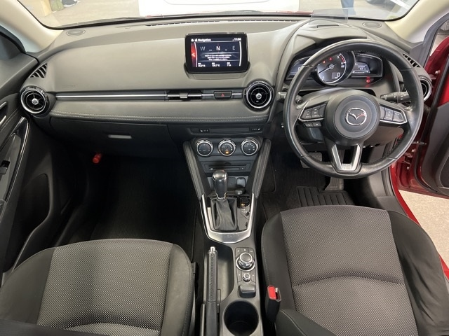 MAZDA DEMIO 2017