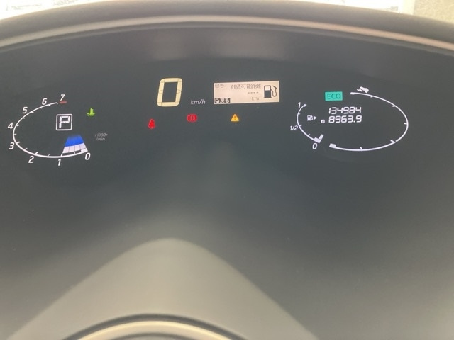NISSAN SERENA 2014