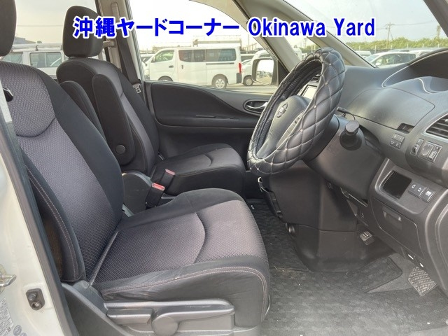 NISSAN SERENA 2012