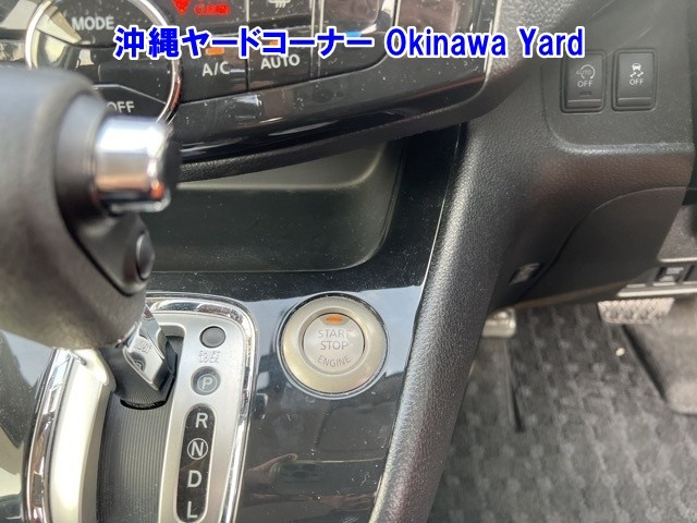 NISSAN SERENA 2012