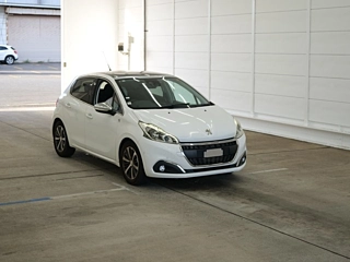 PEUGEOT 208 2016