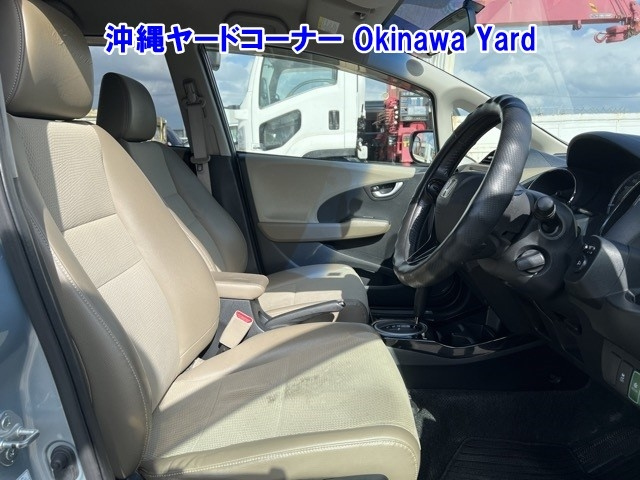HONDA FIT SHUTTLE 2011