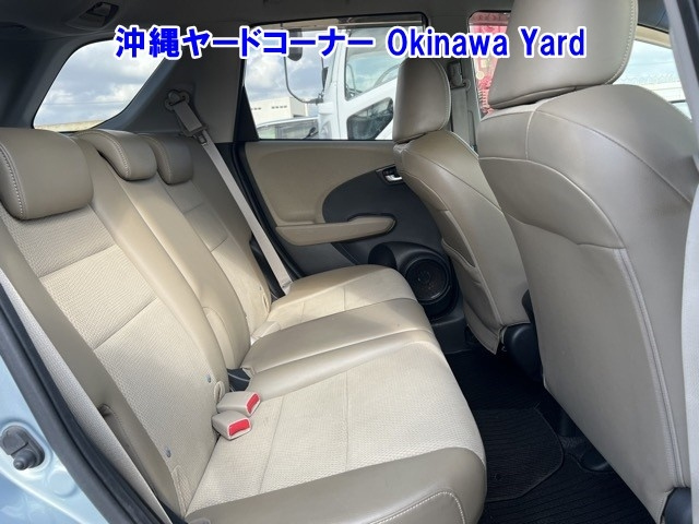 HONDA FIT SHUTTLE 2011
