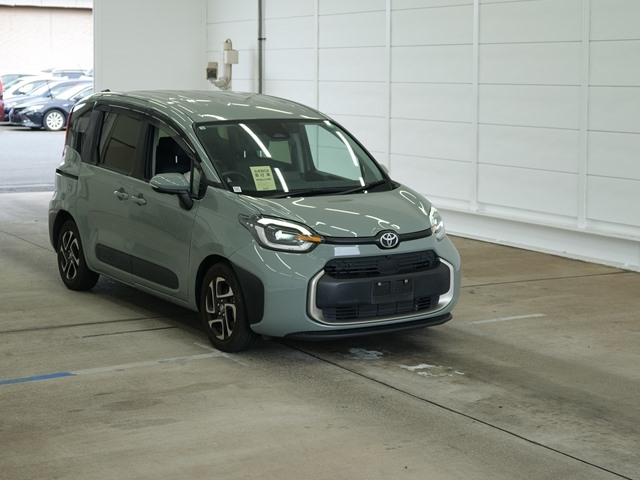 TOYOTA SIENTA 2022