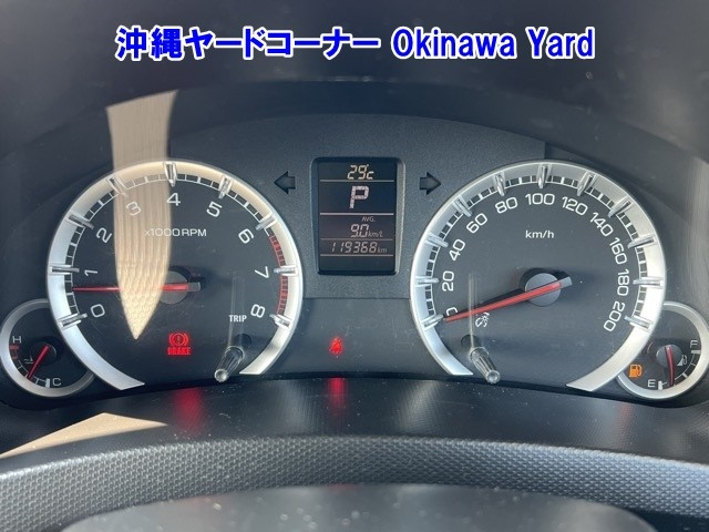 SUZUKI SWIFT 2010