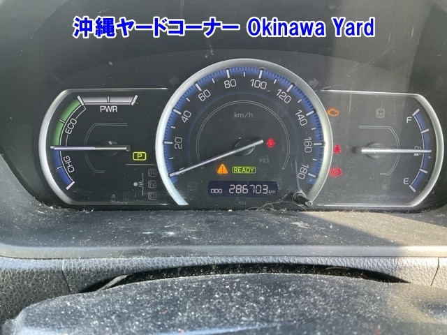 TOYOTA VOXY 2014