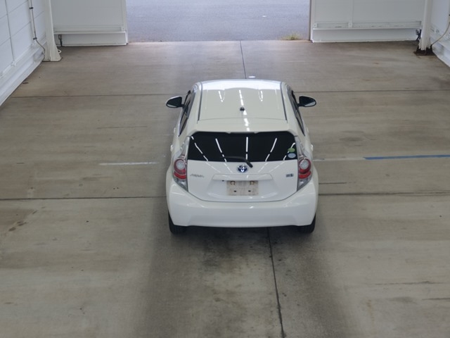 TOYOTA AQUA 2014