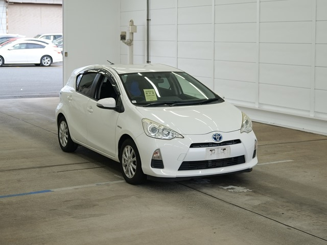 TOYOTA AQUA 2014