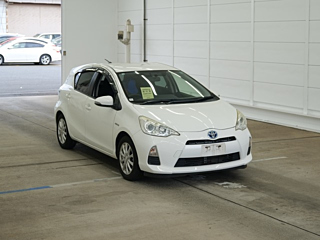 TOYOTA AQUA 2014