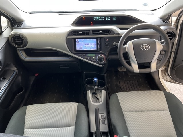 TOYOTA AQUA 2014