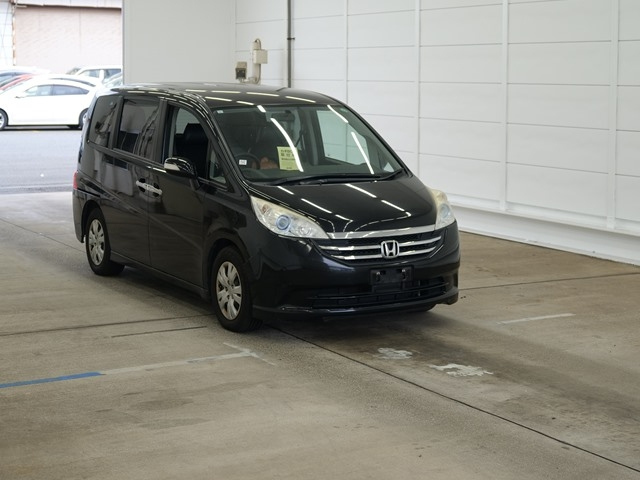 HONDA STEP WAGON 2009