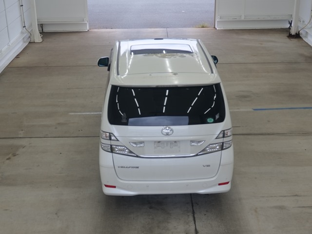 TOYOTA VELLFIRE 2011