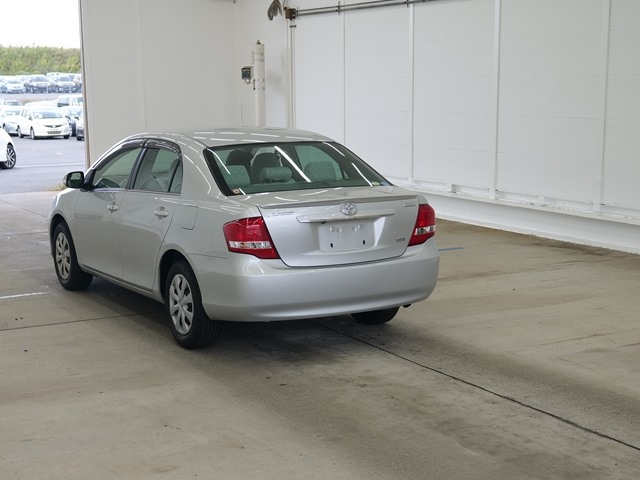 TOYOTA COROLLA AXIO 2011
