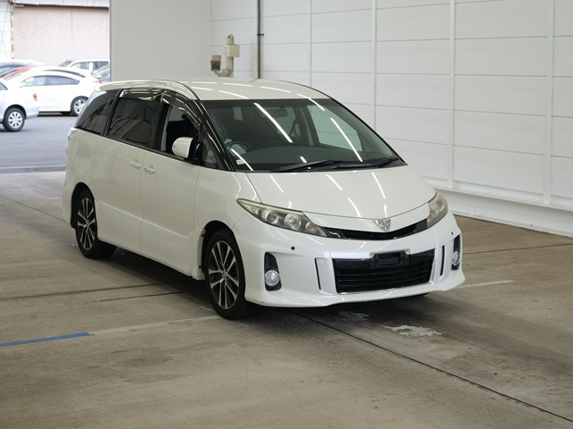 TOYOTA ESTIMA 2013