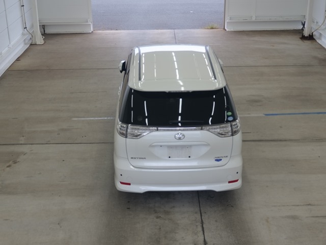 TOYOTA ESTIMA 2013