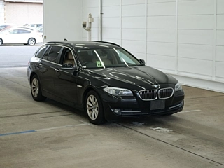 BMW 5 SERIES 2011
