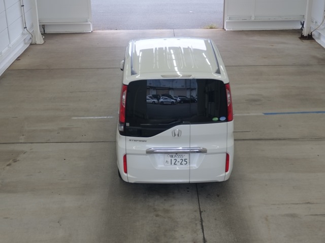 HONDA STEP WAGON 2015