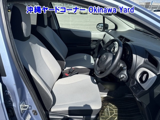 TOYOTA VITZ 2011
