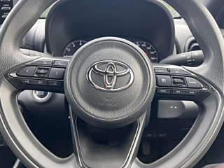 TOYOTA YARIS 2021