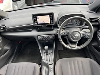 TOYOTA YARIS 2021