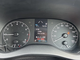 TOYOTA YARIS 2021