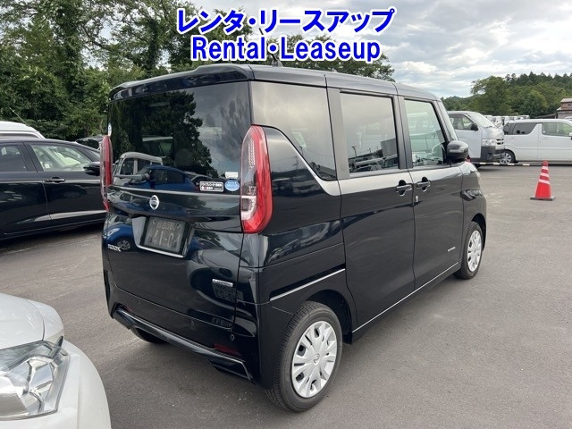 NISSAN ROOX 2021