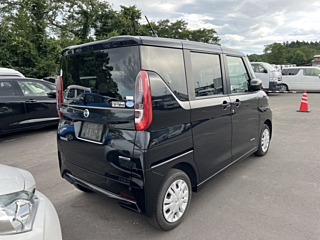 NISSAN ROOX 2021