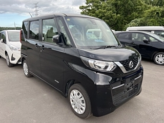 NISSAN ROOX 2021