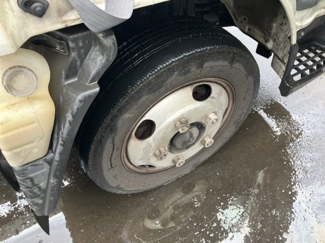 MITSUBISHI CANTER 2010