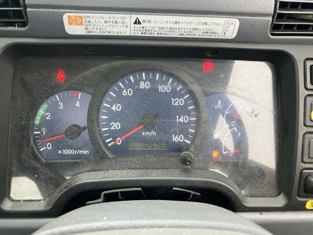 MITSUBISHI CANTER 2010