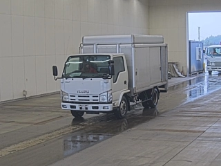 ISUZU ELF 2012