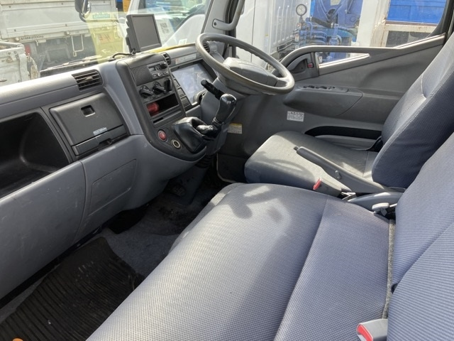 MITSUBISHI CANTER 2010