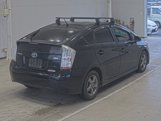 TOYOTA PRIUS 2010