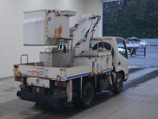 HINO DUTRO 2013